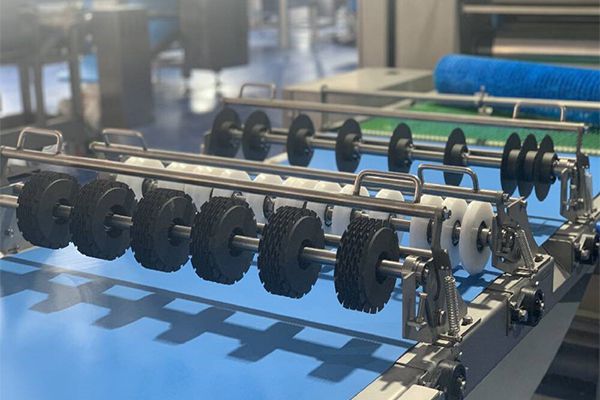 Automatic Pastry Make-Up Line