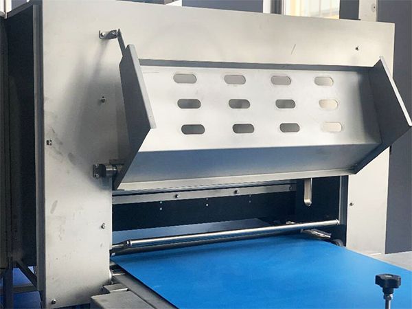 Automatic Pastry Make-Up Line